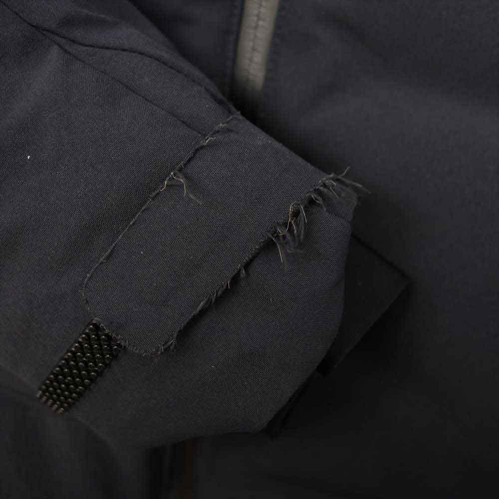 DESCENTE デサント dor-g9148 水沢ダウン マウンテニア フード付  ダウンジャケット ダークネイビー系 S【中古】