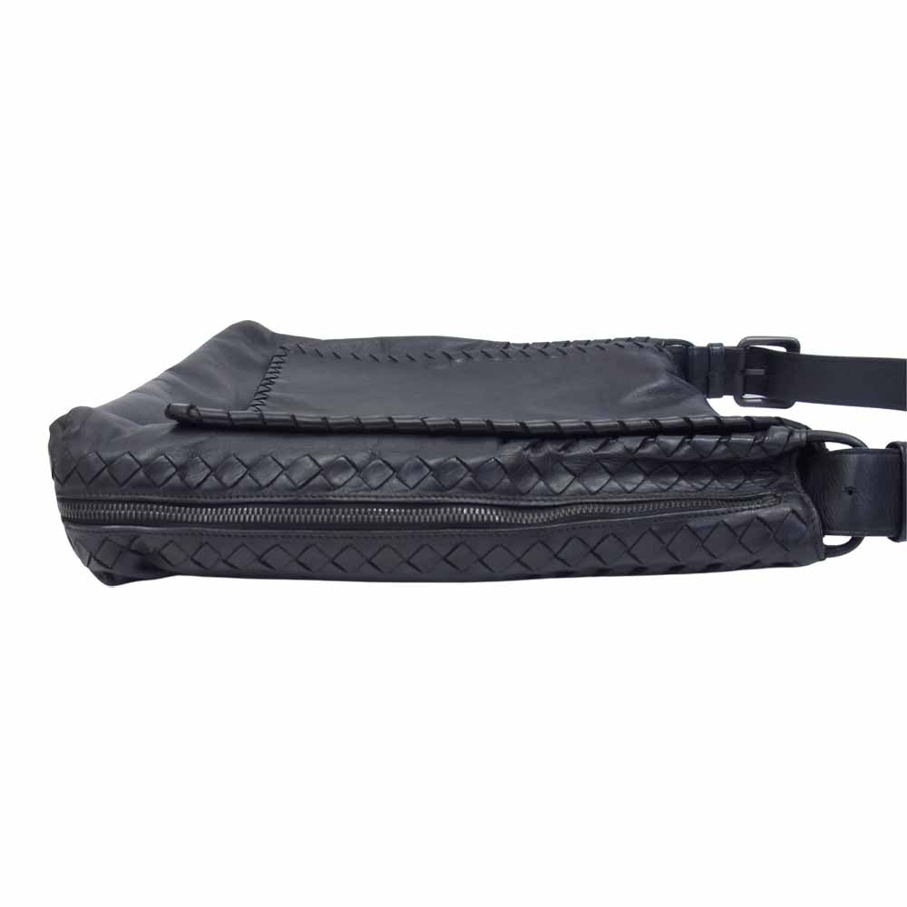 BOTTEGAVENETA ボッテガヴェネタ イントレチャート レザー ショルダー バッグ ブラック系【中古】