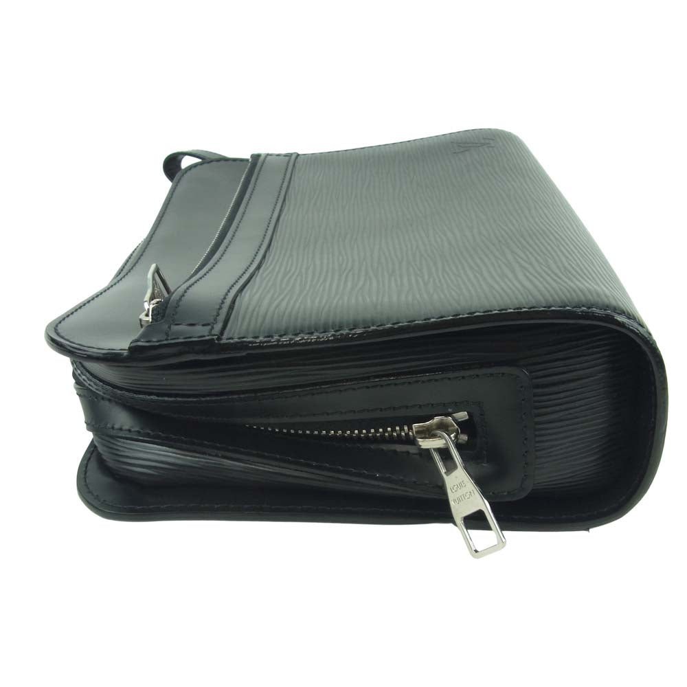 LOUIS VUITTON ルイ・ヴィトン M59362 エピ オシュ ノワール セカンドバッグ フランス製 ブラック系【中古】