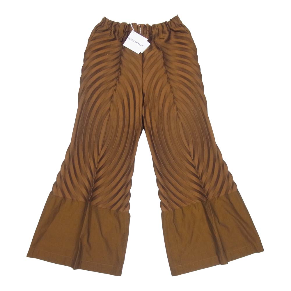 ISSEY MIYAKE イッセイミヤケ IM13-FF137-32  21AW CLIFF ハンドプリーツ加工 パンツ ブラウン系 2【美品】【中古】