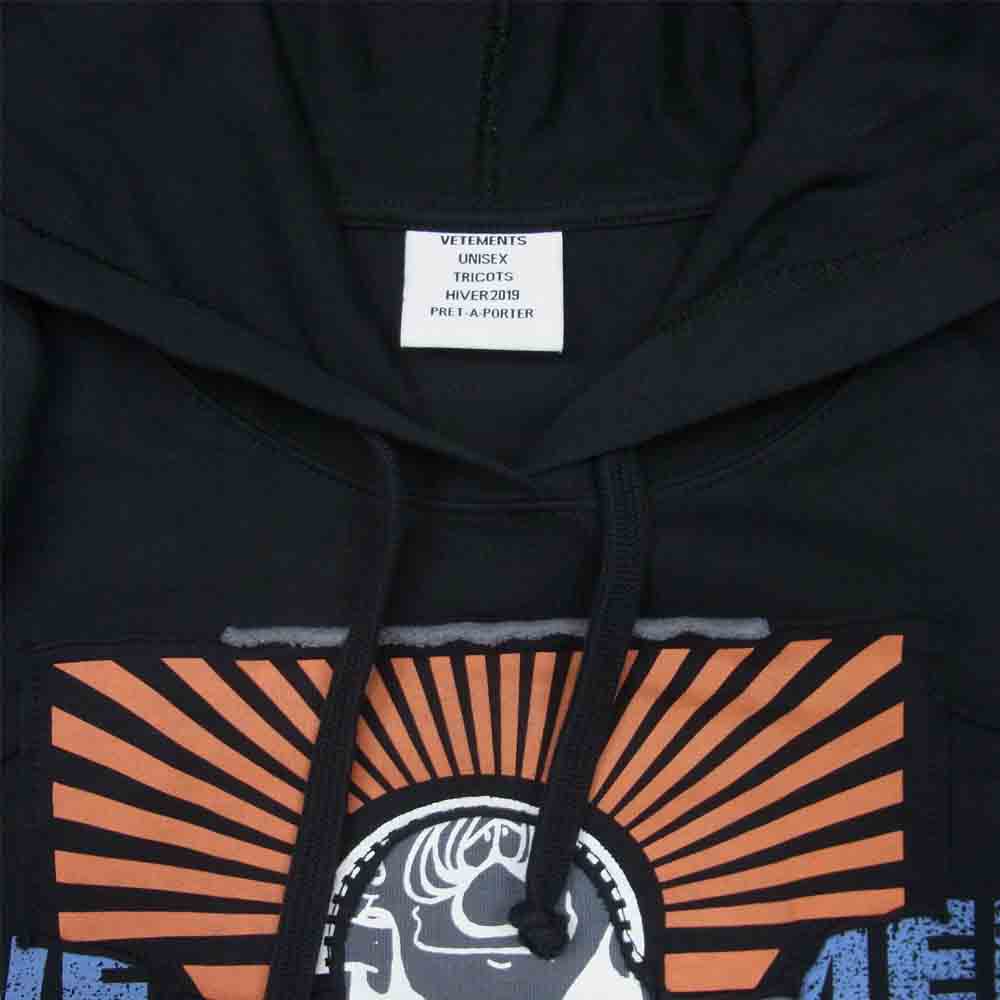 VETEMENTS ヴェトモン 18AW UAH19TR330 パッチワーク オーバーサイズ パーカー ポルトガル製 ブラック系 M【中古】