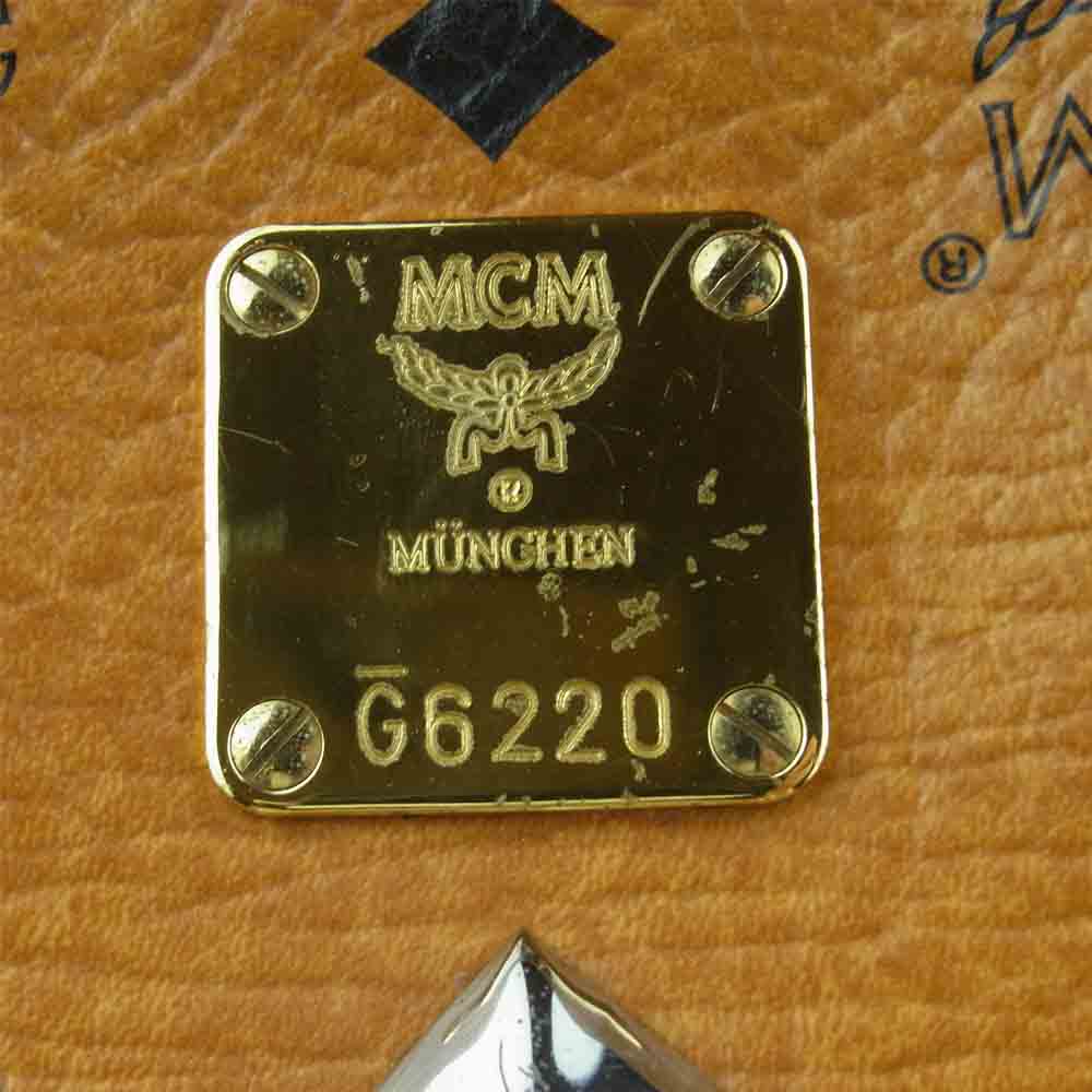 MCM エム・シー・エム MMK 2AVE01 CO001 レザー スタッズ バックパック リュック 韓国製 ブラウン系【中古】