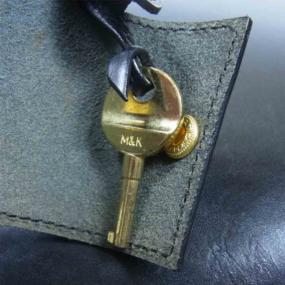 万双 m00000056 ブライドルレザー 二つマチ ダレス バッグ ブラック系【中古】