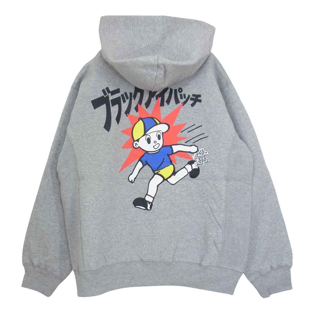 ブラックアイパッチ BEPSS21TP19 CHILDRENN AT PLAYHOODIE フーディー グレー系 M【新古品】【未使用】【中古】