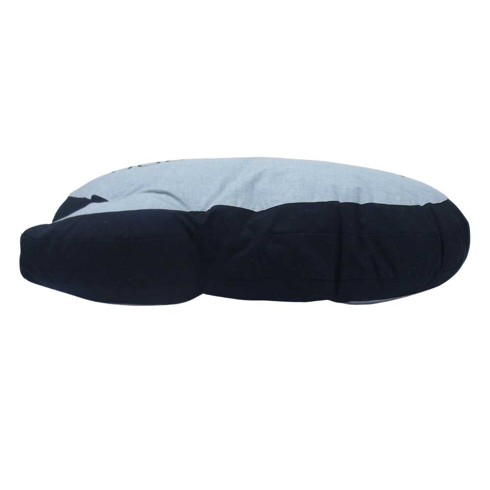 UNDERCOVER アンダーカバー × NGAP/ CLR house of color Cushion プリント クッション グレー系【中古】