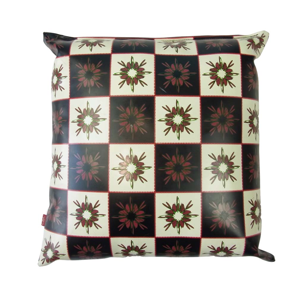 ケルトアンドコブラ　クッション Celt&Cobra ケルト&コブラ 総柄 クッション マルチカラー系【中古