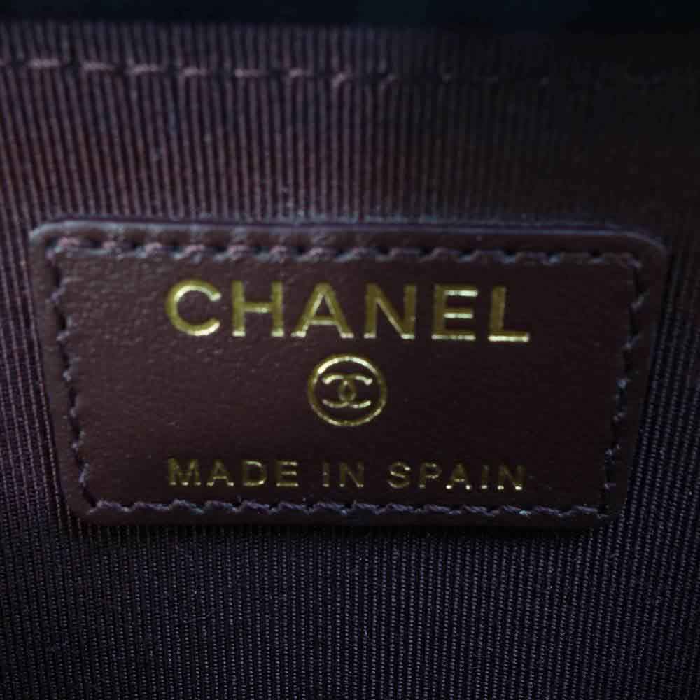 CHANEL シャネル マトラッセ キャビアスキン コインケース ブラック系【中古】