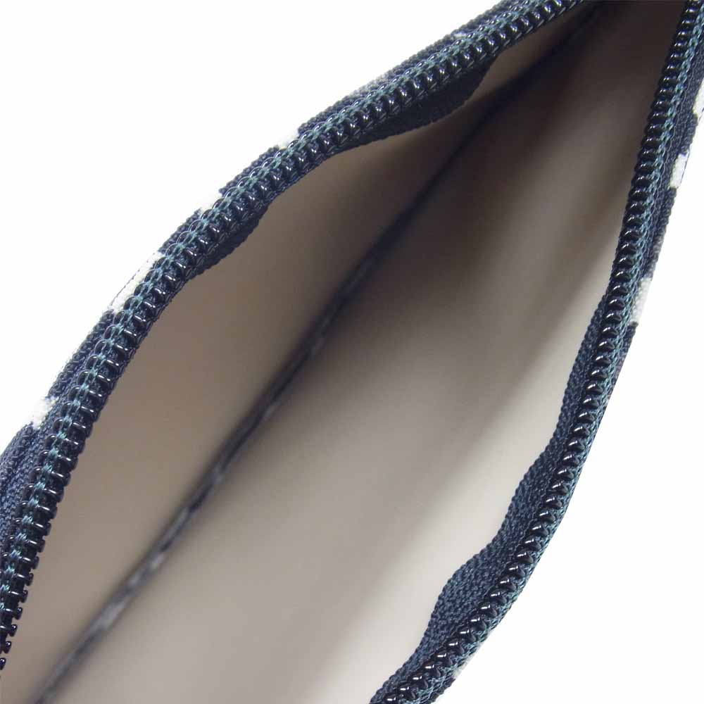 Herve Chapelier エルベ・シャプリエ 902F フラット ポーチ パンサー ブラン ブラック系 M【美品】【中古】