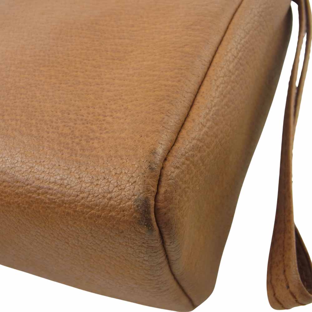 ヴァレクストラ ラウンドジップ レザー クラッチ セカンド バッグ ブラウン系【中古】