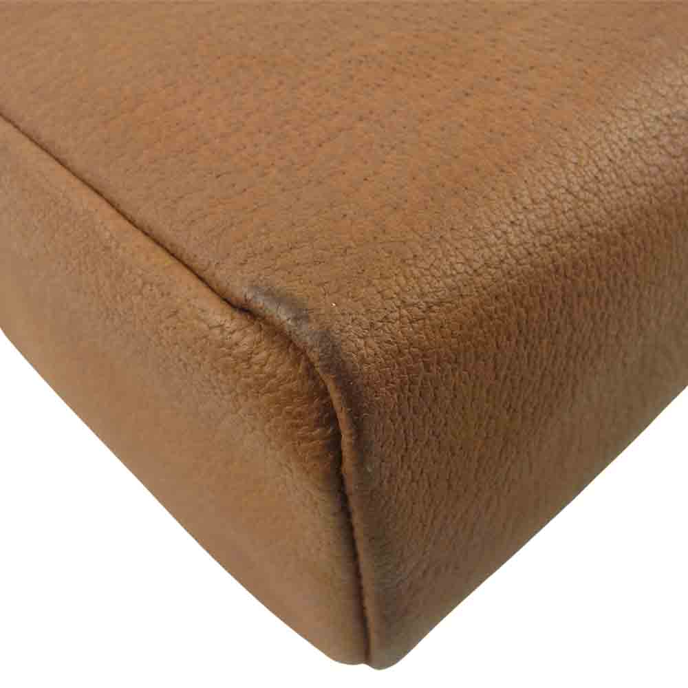 ヴァレクストラ ラウンドジップ レザー クラッチ セカンド バッグ ブラウン系【中古】