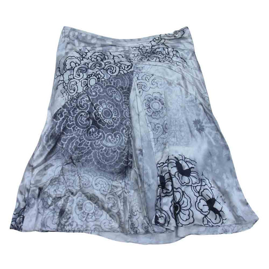 JOHN GALLIANO ジョンガリアーノ シルク100％ フラワー 総柄 スカート シルバー系 24/38【中古】