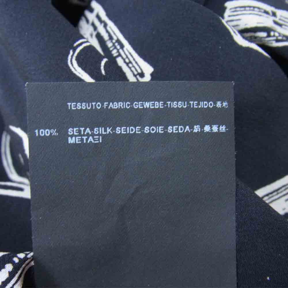 SAINT LAURENT サンローラン エディ期 国内正規品 14AW 364263 Y335F 総柄ガンプリント 拳銃柄 シルク100% シャツ ブラック系 表記無し【美品】【中古】