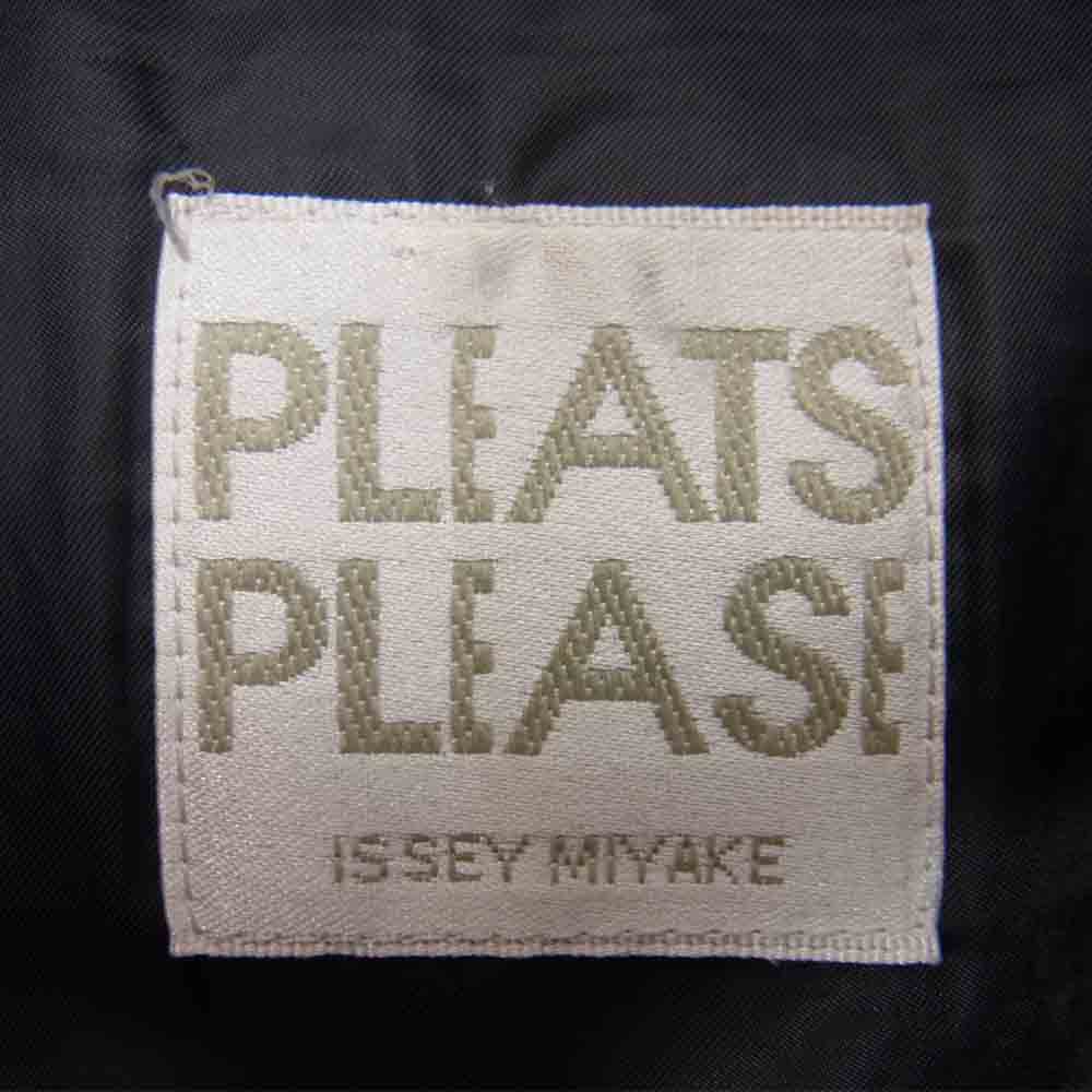 PLEATS PLEASE プリーツプリーズ イッセイミヤケ PP54-ZA861 ISSEY MIYAKE イッセイミヤケ ハイネック ダウン ジャケット ブラック系 5【中古】