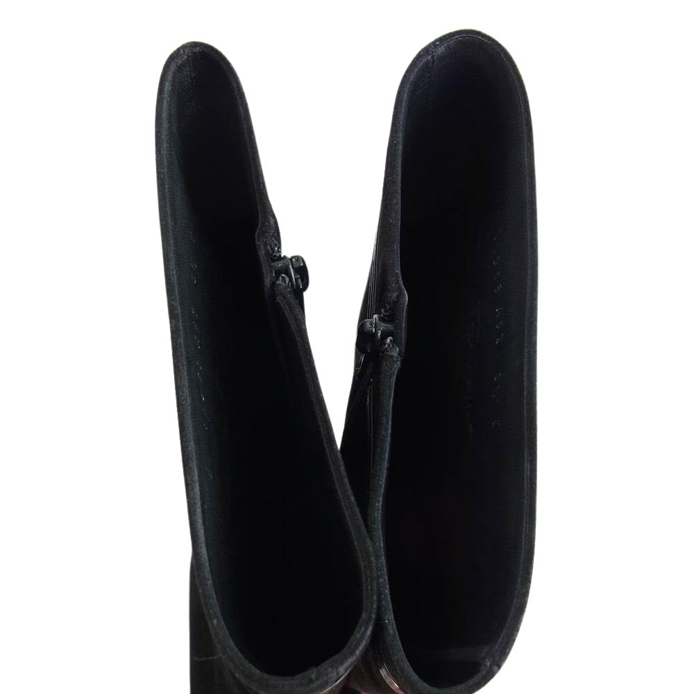 Salvatore Ferragamo サルヴァトーレフェラガモ 254449 GUISA ヴァラチェーン スエード ロング ブーツ ブラック系 8　1/2【中古】