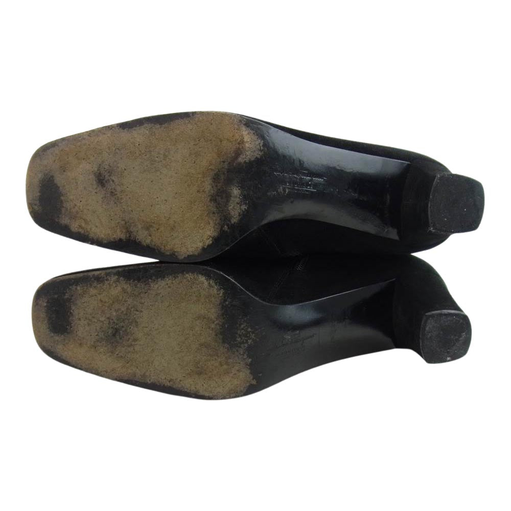 Salvatore Ferragamo サルヴァトーレフェラガモ 254449 GUISA ヴァラチェーン スエード ロング ブーツ ブラック系 8　1/2【中古】