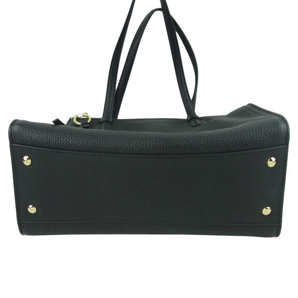 Salvatore Ferragamo サルヴァトーレフェラガモ GG-21F216 エイミー トート バッグ イタリア製 ブラック系【中古】
