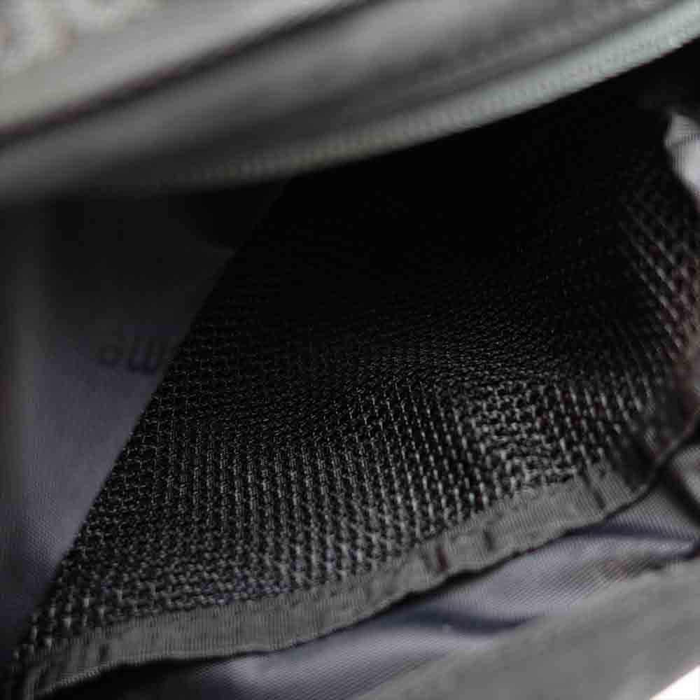 Supreme シュプリーム 20AW sling bag ボックスロゴ スリング ボディ バッグ ブラック系【中古】