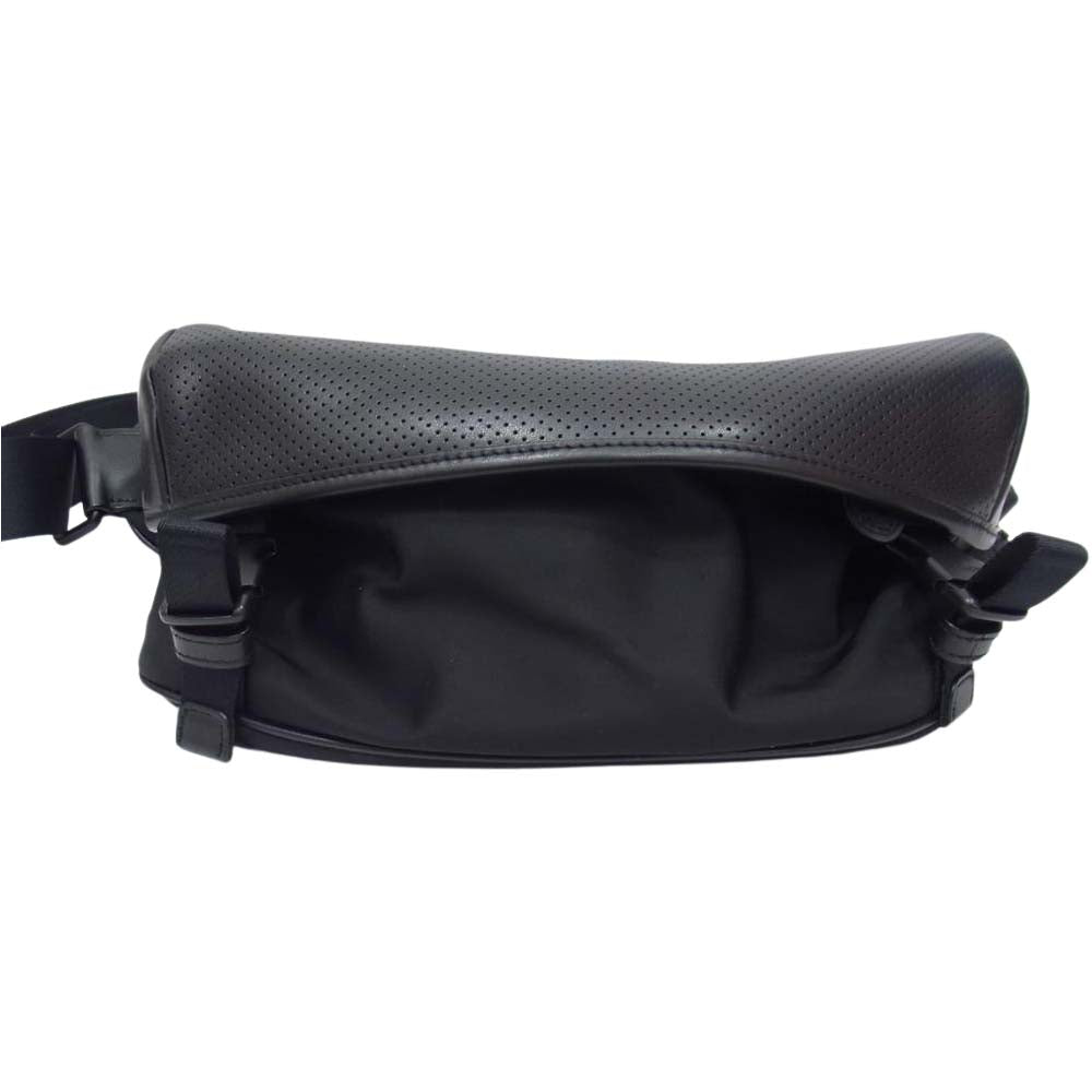 COACH コーチ F72234-BLK メンズ テレイン パック パーフォレーテッド レザー ボディバッグ  ブラック系【中古】