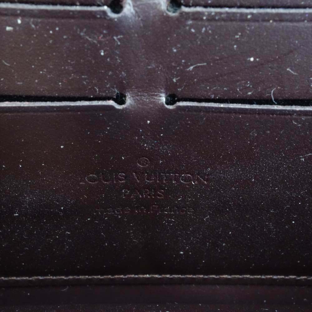 LOUIS VUITTON ルイ・ヴィトン M93522 ヴェルニ ジッピーウォレット アマラント パープル系【中古】