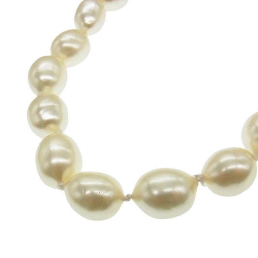 CHANEL シャネル フェイクパール ロング ネックレス ホワイト系【中古】