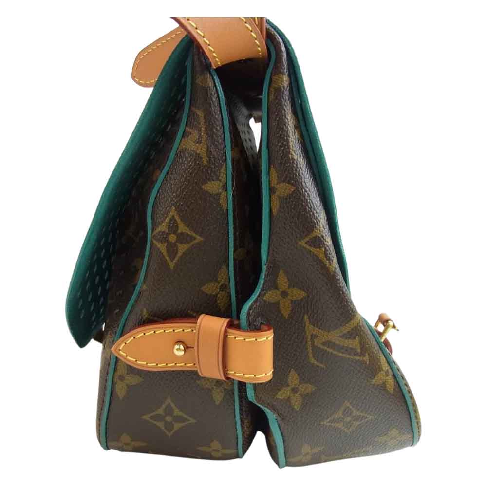 LOUIS VUITTON ルイ・ヴィトン M93998 モノグラム ペルフォ ソミュール30 ショルダーバッグ ブラウン系【美品】【中古】