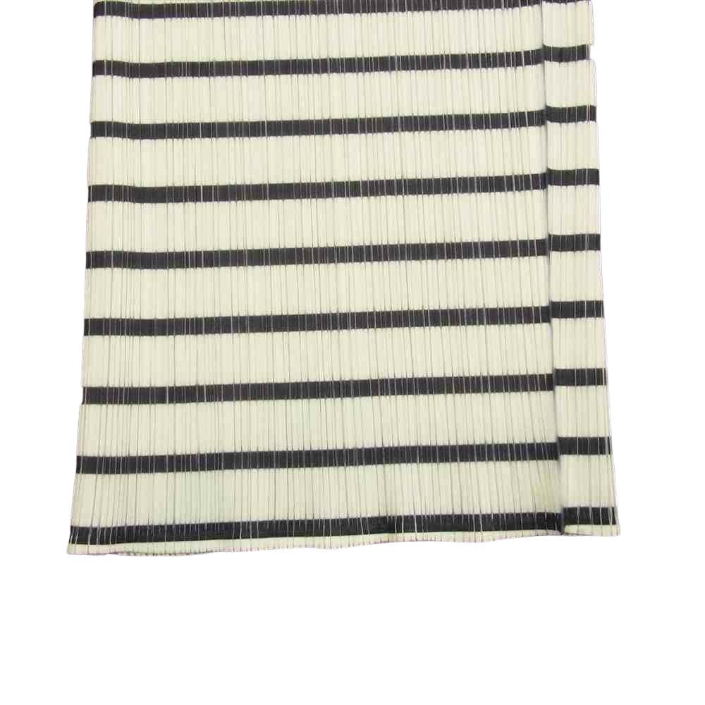 PLEATS PLEASE プリーツプリーズ イッセイミヤケ PP61-JF545 プリーツ加工 ボーダー ストレート パンツ ホワイト系 3【中古】