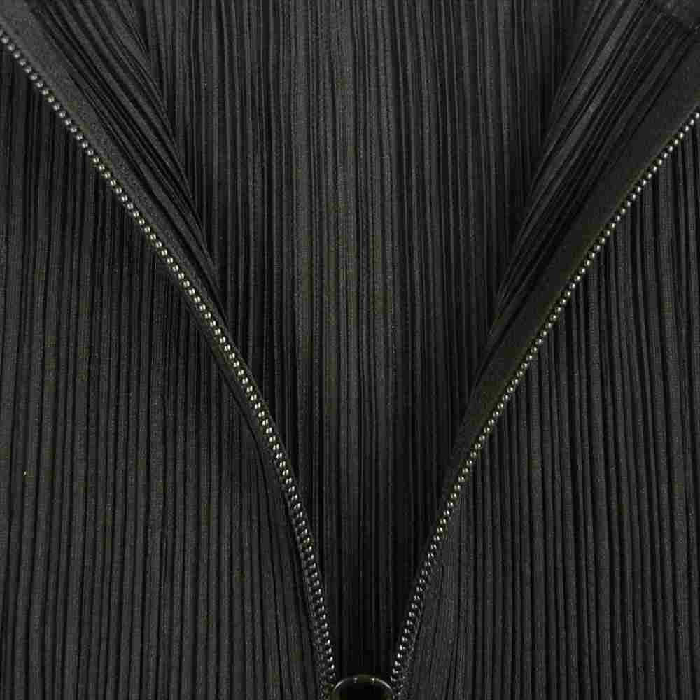 PLEATS PLEASE プリーツプリーズ イッセイミヤケ PP04-JD351 プリーツ加工 ボトルネック ジップアップ ジャケット ブラック系 3【美品】【中古】