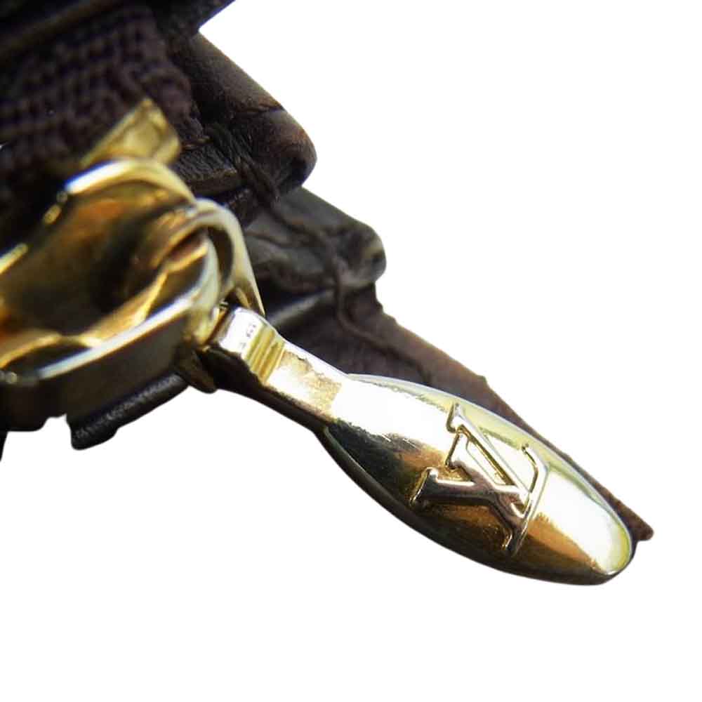 LOUIS VUITTON ルイ・ヴィトン M93524 モノグラム ヴェルニ サラ アマラント ブラック系【中古】