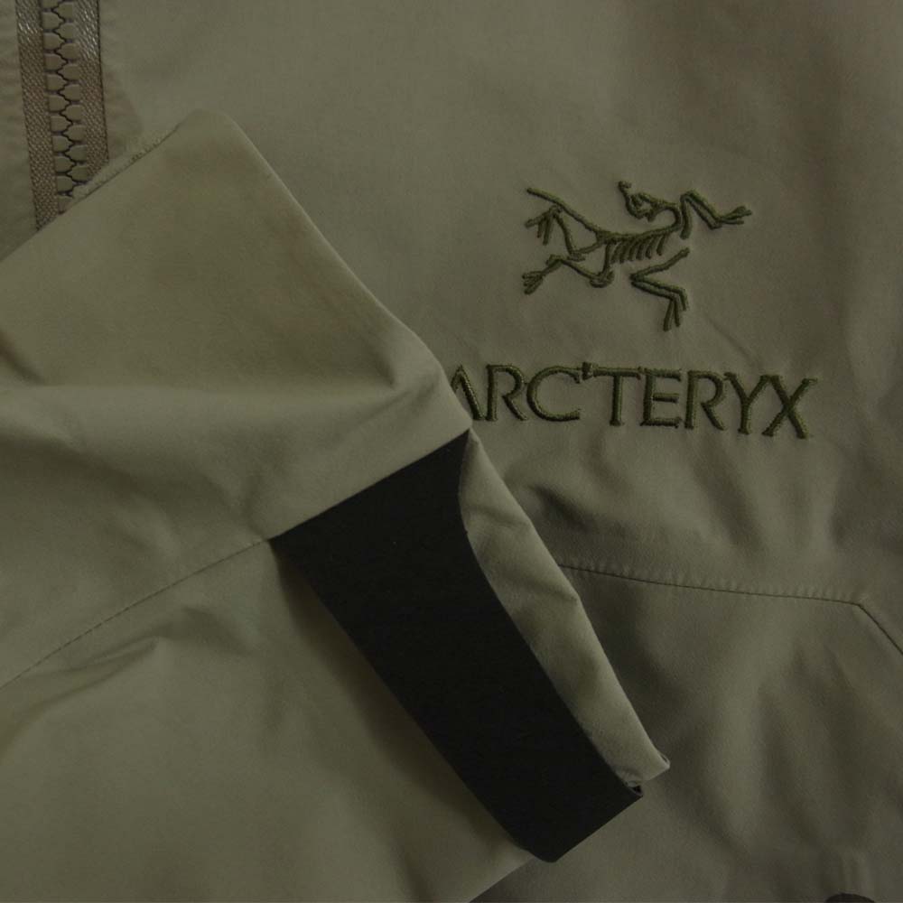 ARC'TERYX アークテリクス 国内正規品 BETA SV JACKET Distortion GORE-TEX ベータ SV ジャケット ゴアテックス カーキ系 M【新古品】【未使用】【中古】