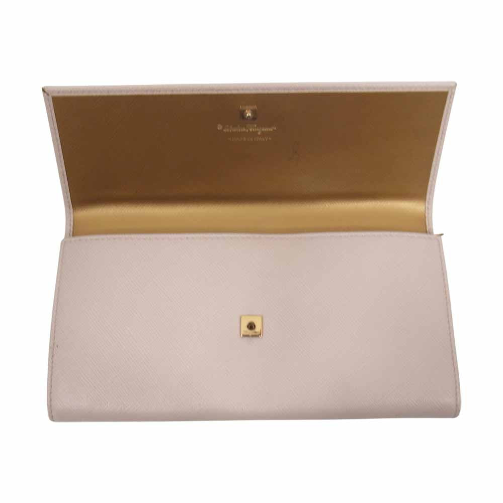 Salvatore Ferragamo サルヴァトーレフェラガモ ヴァラリボン 三つ折り 長財布 ピンク系【中古】