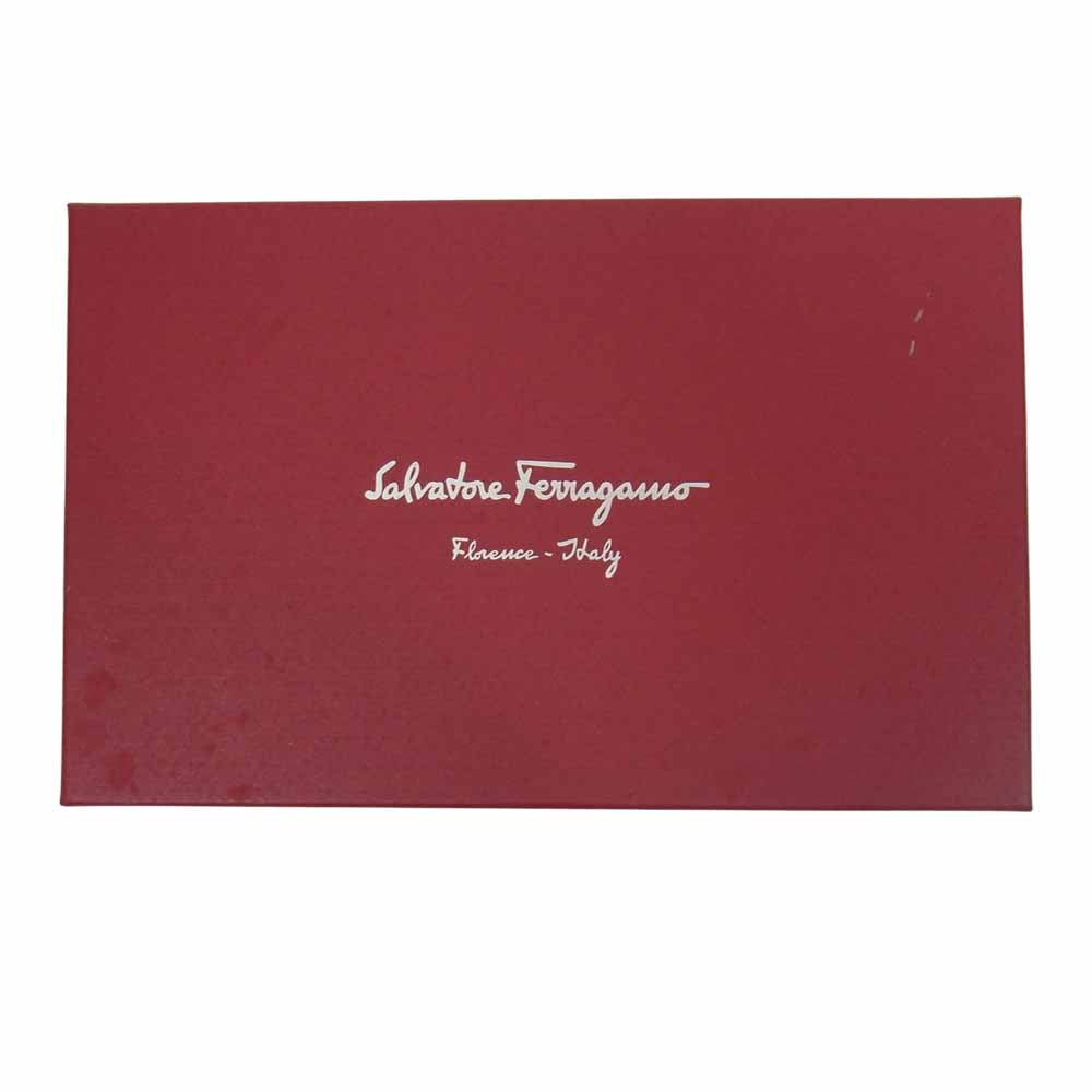 Salvatore Ferragamo サルヴァトーレフェラガモ ヴァラリボン 三つ折り 長財布 ピンク系【中古】