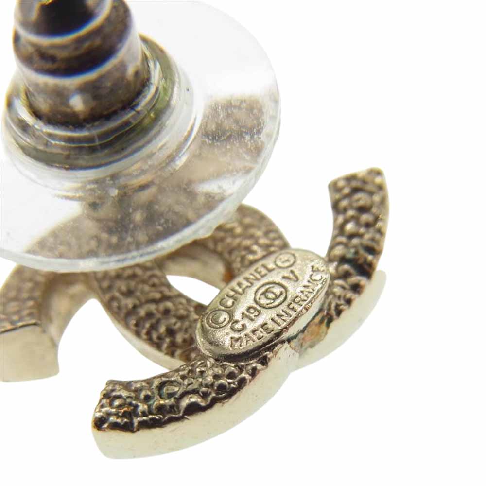 CHANEL シャネル C19 ココマーク ラインストーン ピアス シルバー系【中古】