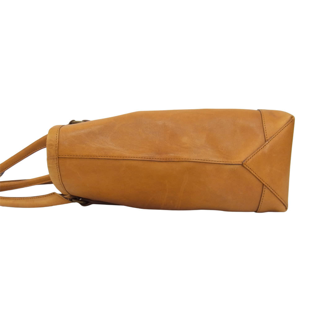 土屋鞄製造所 ガジェット スタジオキャリートート レザートートバッグ キャメル 土屋鞄製造所 ガジェット スタジオ キャリー トート バッグ キャメル