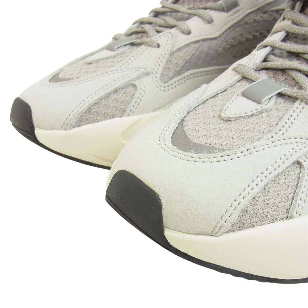 adidas アディダス EF2829 Yeezy Boost 700 V2 Static イージー ブースト 700 V2 スタティック グレー系 US9【新古品】【未使用】【中古】