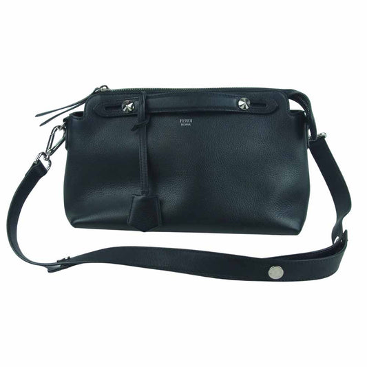 FENDI フェンディ バイ ザ ウェイ ミディアム 2WAY ショルダー ハンド バッグ イタリア製 ブラック系【中古】
