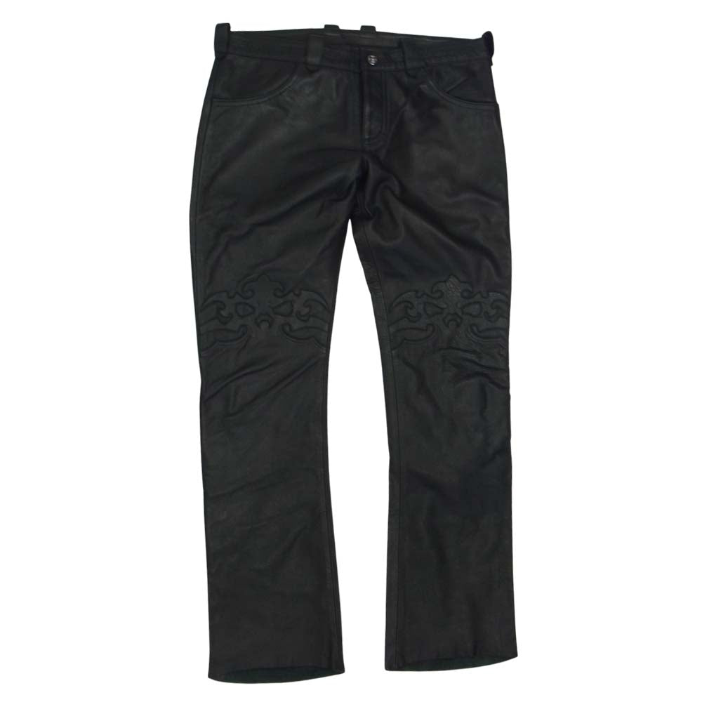 TRAVIS WALKER トラヴィスワーカー クロス トライバル w/スカル レザー パンツ ブラック系 サイズ表記無【中古】