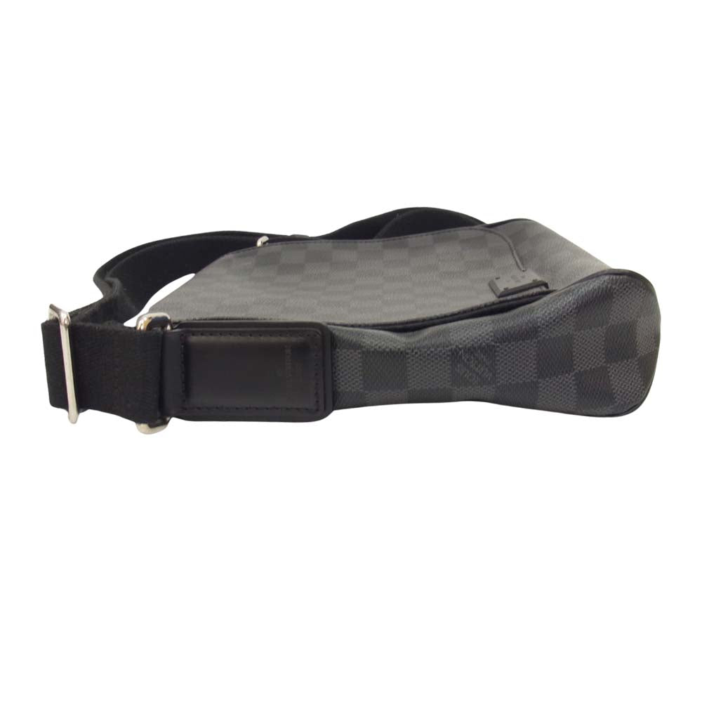 LOUIS VUITTON ルイ・ヴィトン N41260 ダミエグラフィット ディストリクトPM ブラック系【中古】