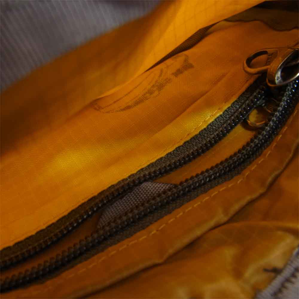 patagonia パタゴニア 14AW 49445 14年製 LW Travel Mini Hip Pack ライトウェイト トラベル ミニ ヒップ パック ウェストバッグ イエロー系【美品】【中古】