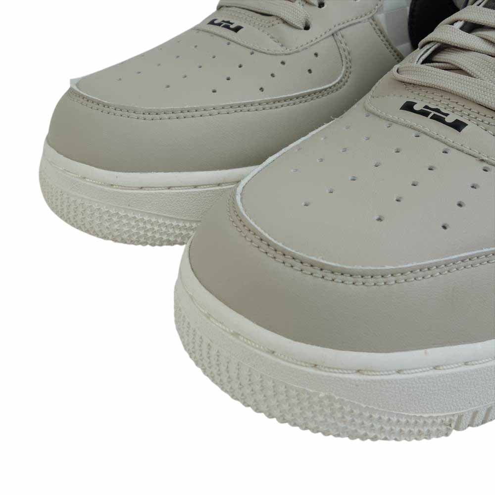 NIKE ナイキ DC8877-200 AIR FORCE 1 07 QS CREAM エアフォース クイックストライク レブロンジェームズ クリーム グレー系 11【新古品】【未使用】【中古】