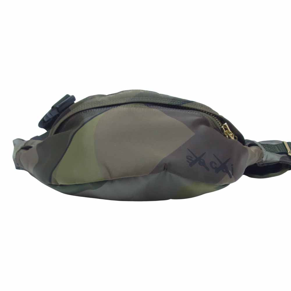 Sacai サカイ 21AW 21-0257S × Kaws Bum bag カウズ バムバッグ ウエストバッグ ボディバッグ 迷彩 カモ モスグリーン系【極上美品】【中古】