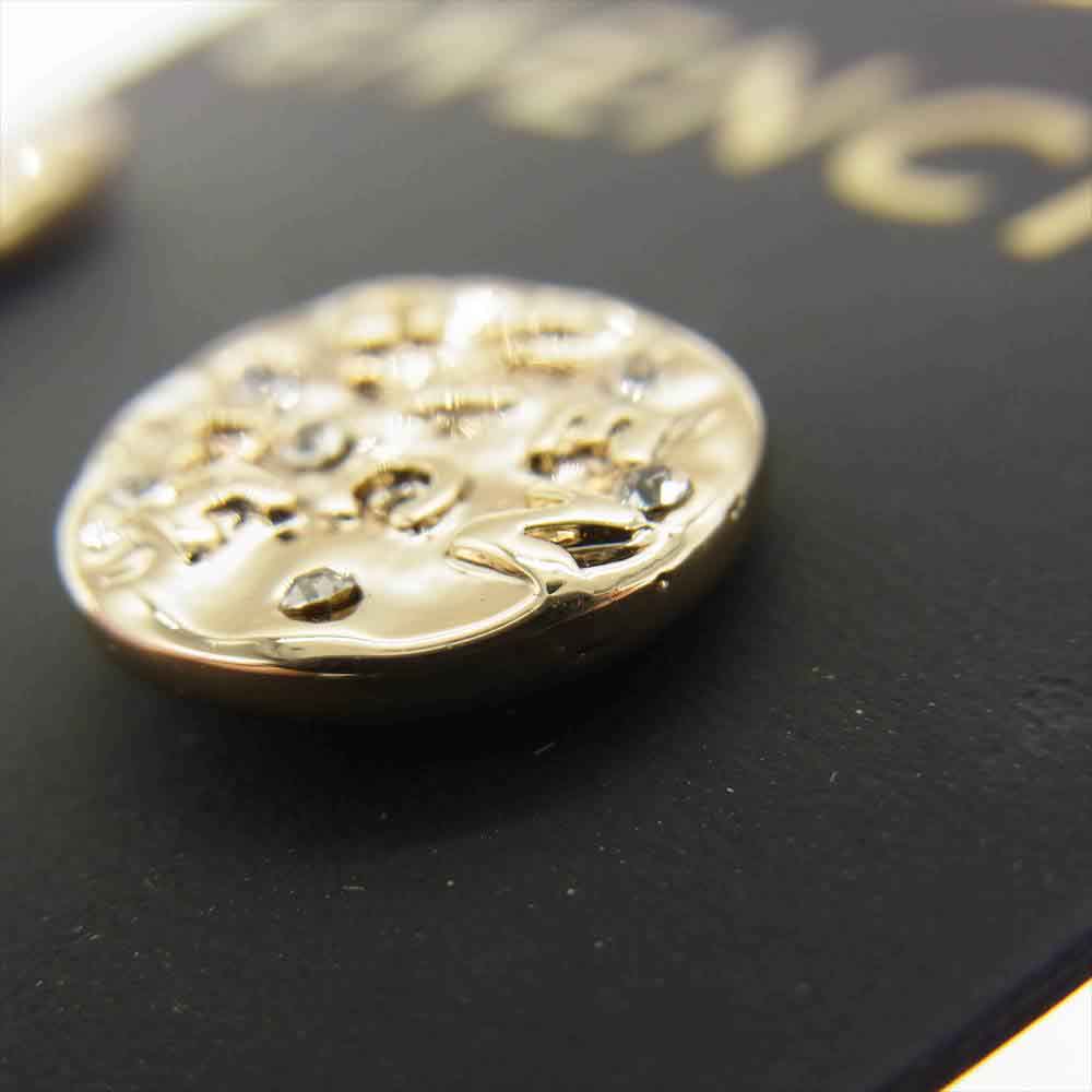 GIVENCHY ジバンシィ Pave Logo Coin Stud Earrings パヴェ ロゴ コイン スタッズ ピアス ゴールド系【美品】【中古】