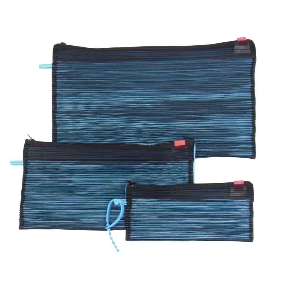 PLEATS PLEASE プリーツプリーズ イッセイミヤケ PP26-AG431 プリーツ加工 3P セット メッシュ ポーチ 水色 ライトブルー系【美品】【中古】