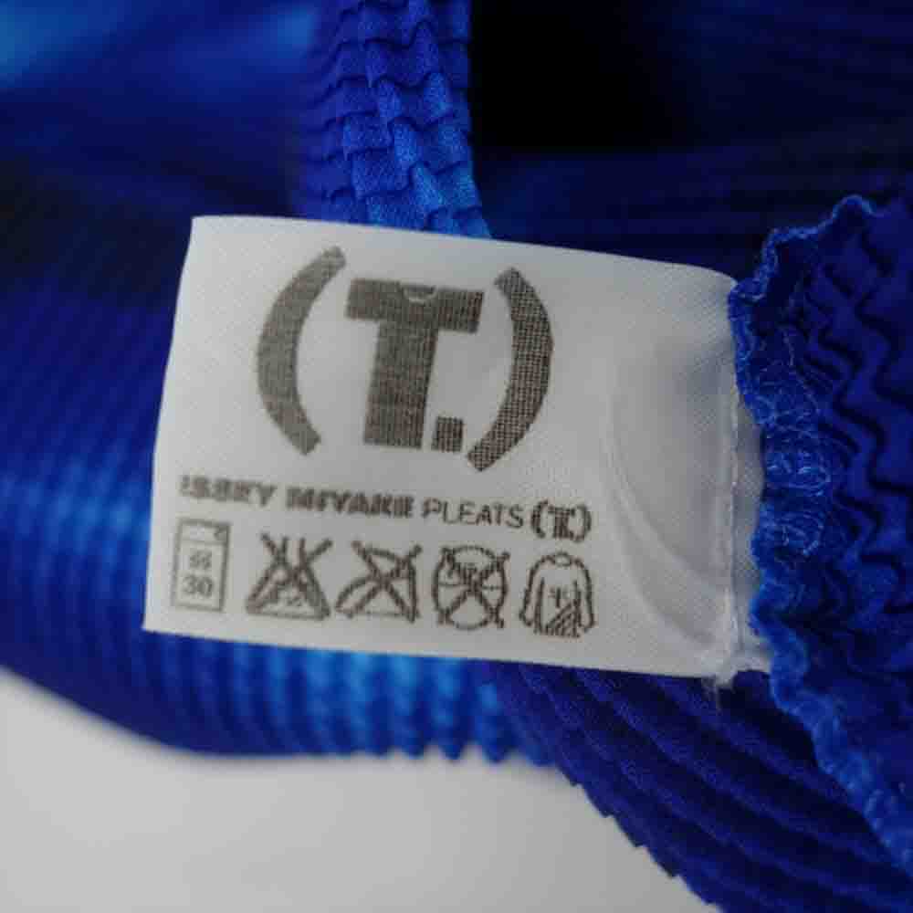 イッセイミヤケ プリーツ PP68FK605 ボックスプリーツ 総柄 ボルトネック カットソー 半袖 青  ブルー系 3【美品】【中古】