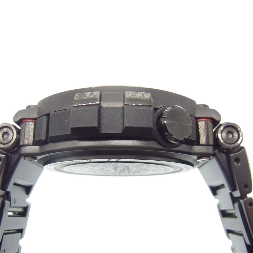 G-SHOCK ジーショック MTG-B1000WLP-1AJR Love The Sea And The Earth WILDLIFE PROMISING アフリカニシキヘビ パイソン柄 Bluetooth対応 タフソーラー マルチバンド6 シルバー系【中古】