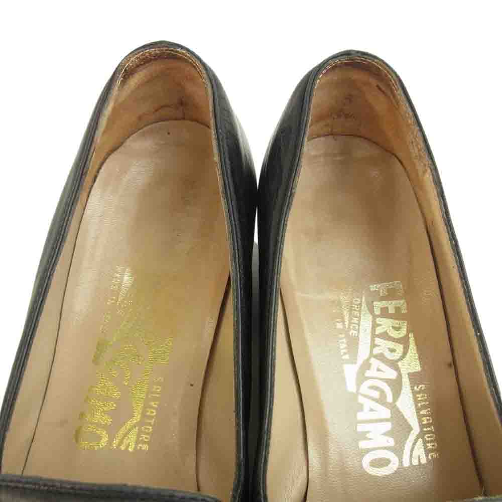 Salvatore Ferragamo サルヴァトーレフェラガモ FOREVER フォーエバー ガンチーニ ビット レザー ローファー ブラック系 6【中古】