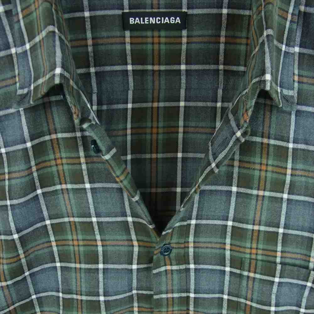 BALENCIAGA バレンシアガ ジャパンタグ 18AW 508465 TBM21 バックロゴ オーバーサイズ チェック 長袖 シャツ カーキ系 グレイッシュブルー系 40【中古】