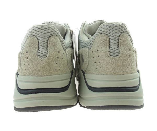 adidas アディダス EG7487 YEEZY BOOST 700 SALT イージーブースト 700 ソルト スニーカー モスグリーン系 26.5cm【新古品】【未使用】【中古】