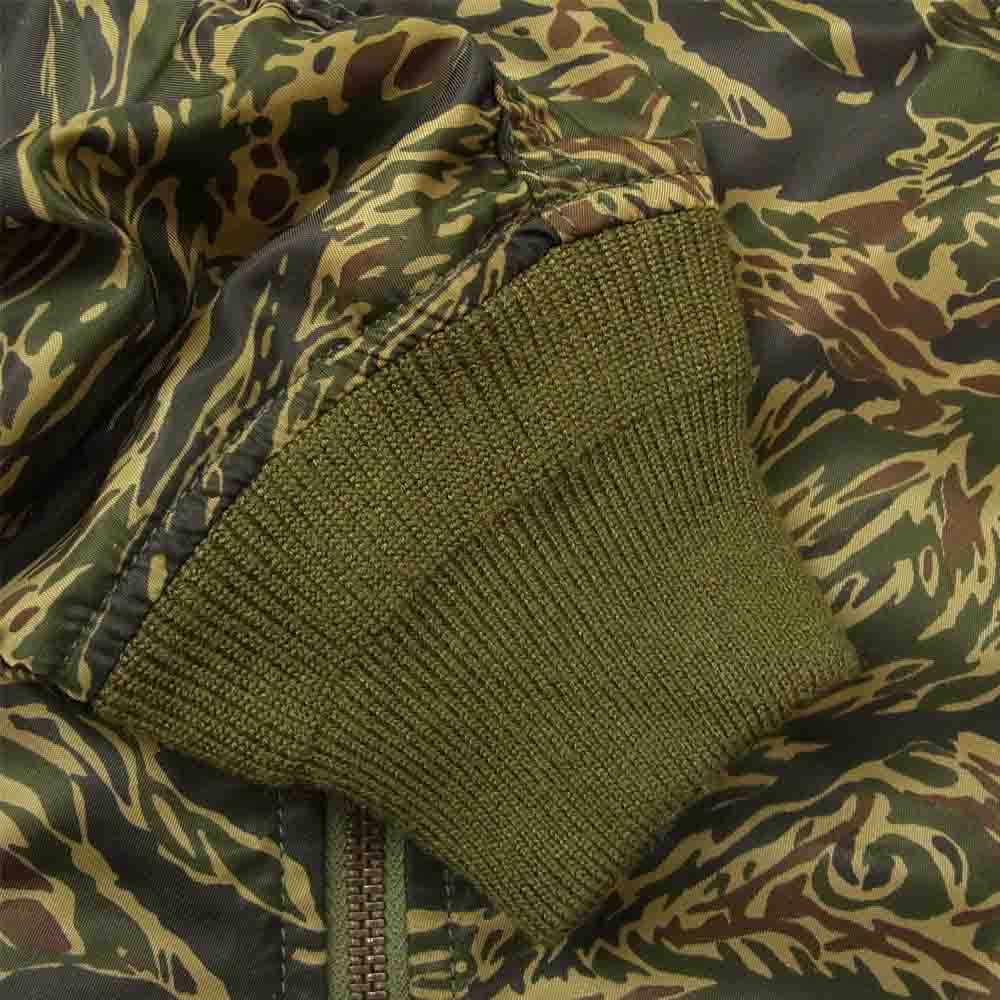 HYSTERIC GLAMOUR ヒステリックグラマー 02211AB07 タイガーカモ HGロゴ L-2B ナイロン ジャケット カーキ系 L【美品】【中古】
