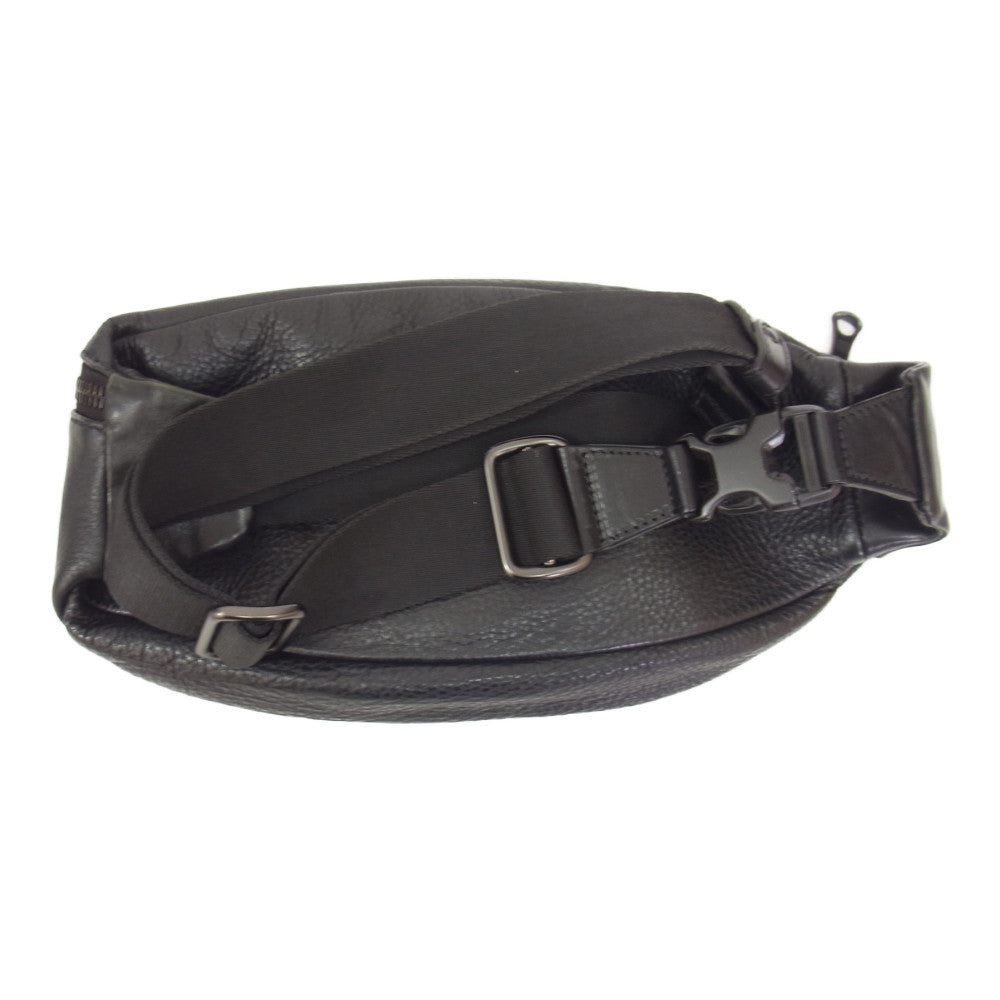 BRIEFING ブリーフィング FUSION TRIPOD LEATHER レザー ウエストバッグ ブラック系【中古】