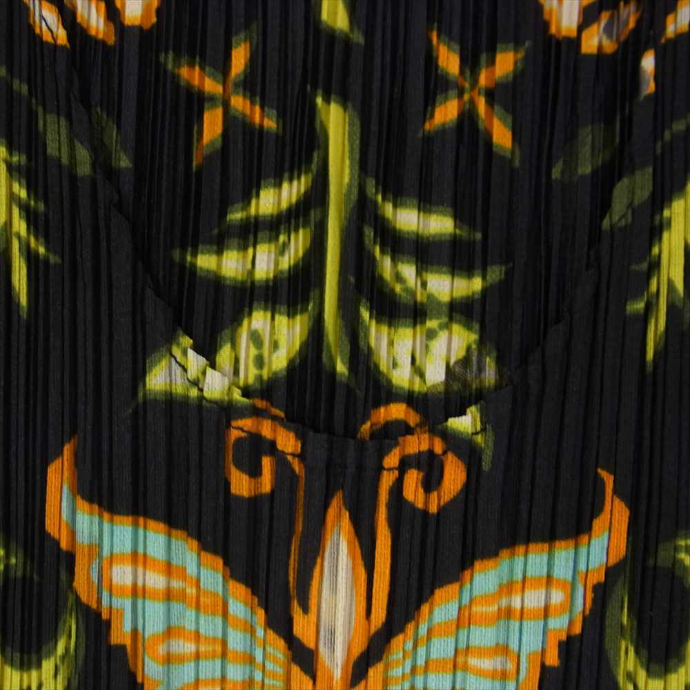 PLEATS PLEASE プリーツプリーズ イッセイミヤケ PP92-JK024 プリーツ加工 バタフライ 総柄 カットソー 半袖 ブラック系 3【美品】【中古】
